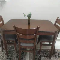 میز ناهارخوری ۴ نفره