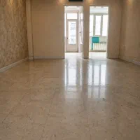 ۷۰ متری دو خواب با پارکینگ در امامت