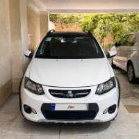 کوییک ار مدل ۱۴۰۰ سفید مشکی