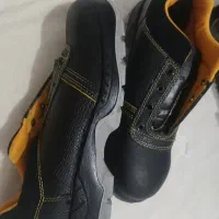 کفش کار ایمنی