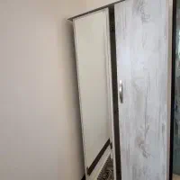 جاکفشی و جالباسی آینه‌دار