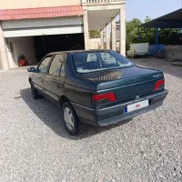 پژو 405 مدل 82