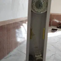 ساعت ایستاده