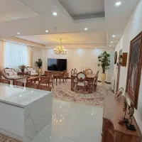 زمین تجاری ۱۸۰م صدرا