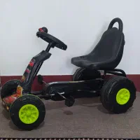 ماشین چهار چرخ
