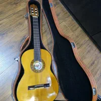 گیتار اصیل ژاپنی