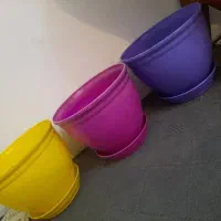 گلدان های پلاستیکی ترک