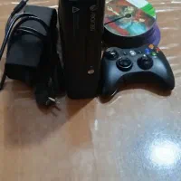 یک عدد دستگاه ایکس باکس  ۳۶۰