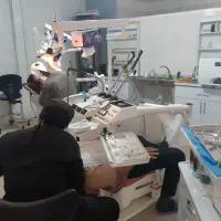 آموزش دستیار دندان پزشکی