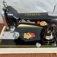 یک عدد چرخ خیاطی دستی نونو
