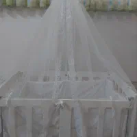 تخت کودک کنار مادر گهواره ای