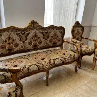 مبل سلطنتی ۹ نفره و میز