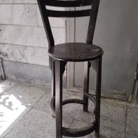صندلی چوبی