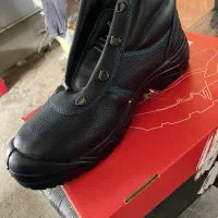 کفش ایمنی کار کوهنوردی چرم  تبریز کف طبی