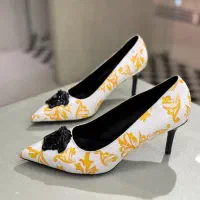کفش پاشنه ورساچه
