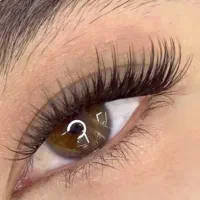 کاشت مژه لیفت ابرو تتو پرسینگ