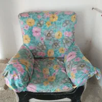 مبل تک نفره