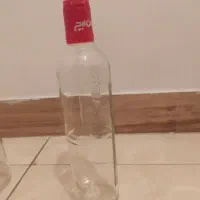 بطری شیشه ای