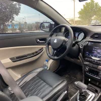 شاهین cvt اتومات معاوضه با ام جی ۵ صفر