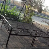 تولیدی تخت