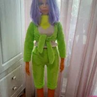عروسک ایستاده باربی