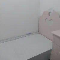 تخت و آیینه کنسول