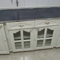 کابینت فلزی در حد نو.