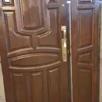 درب ورودی اپارتمان کارکرده