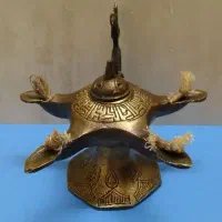 چراغ برنجی چهار شعله قدیمی و سنگین