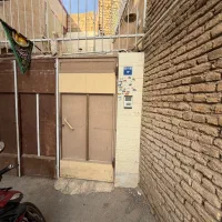 طبقه اول راه جدا