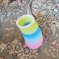 فروش اسباب بازی و عینک و چاقو انگشتر و...