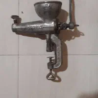 چرخ گوشت دستب قدیمی و ملاقه مسی