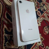 آیفون8