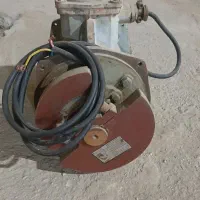 فروش فوری موتور ویبره ۲ هزار کیلویی