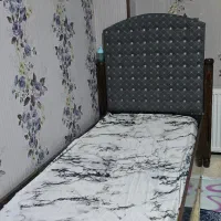 کمد میز  دو عدد تخت خواب