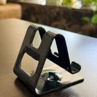هولدر موبایل رومیزی پلاستیکی و فلزی