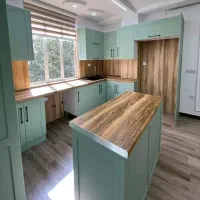 کابینت آماده و سفارشی نیوکلاسیک هایگلاس ممبران ۴۰۶