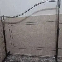 رگال|بندرخت و رختآویز|نجفآباد, پادگان|دیوار