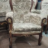 مبل کلاسیک با غذا خوری