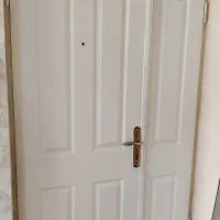 درب ورودی آپارتمان دو لنگه