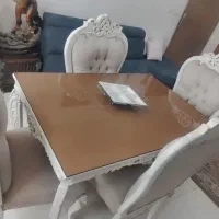 میز نهار خوری چهار نفره