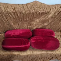 بالش لوله ای با روکش مخمل