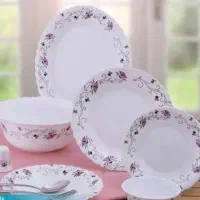 تعدادی ظروف اشپزخانه