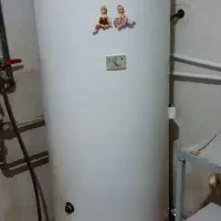 آبگرم کن ایستاده