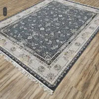 فرش ویژه با هدیه غافلگیر کننده/