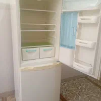 بخچال 2 درب بە ضمانت کار و تمییز