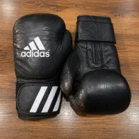 دستکش بوکس Adidas سالم