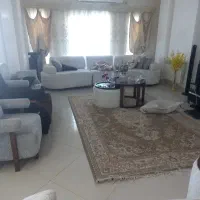 نیازمند همخونه خانم هستم