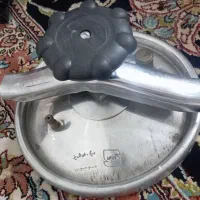 زودپز|ظروف پخت‌وپز|مشهد, موعود|دیوار