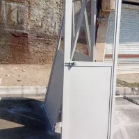 درب فلزی حمام دستشویی